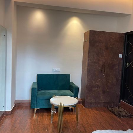 The Taaj Inn Μπανγκαλόρ Εξωτερικό φωτογραφία
