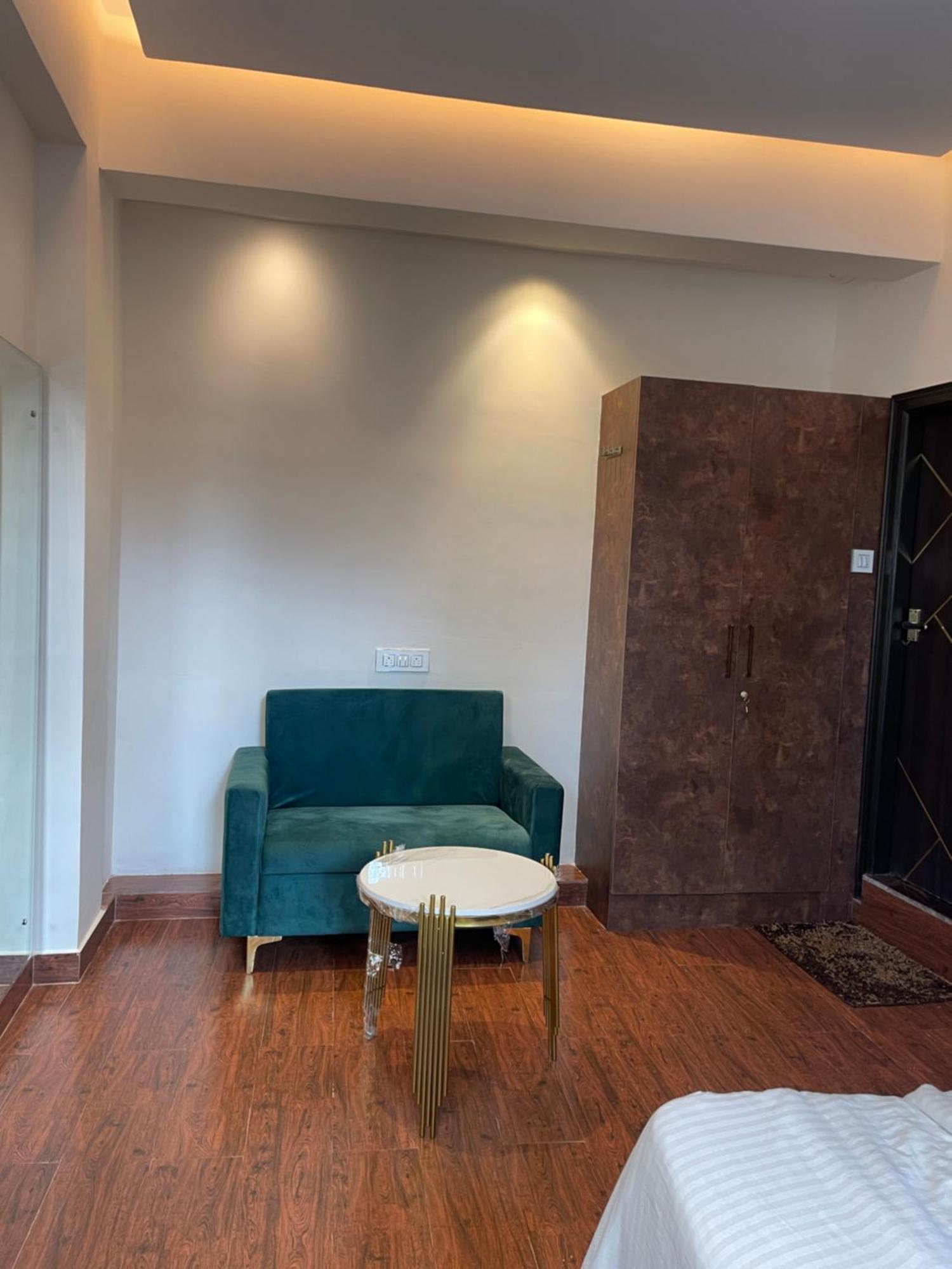 The Taaj Inn Μπανγκαλόρ Εξωτερικό φωτογραφία