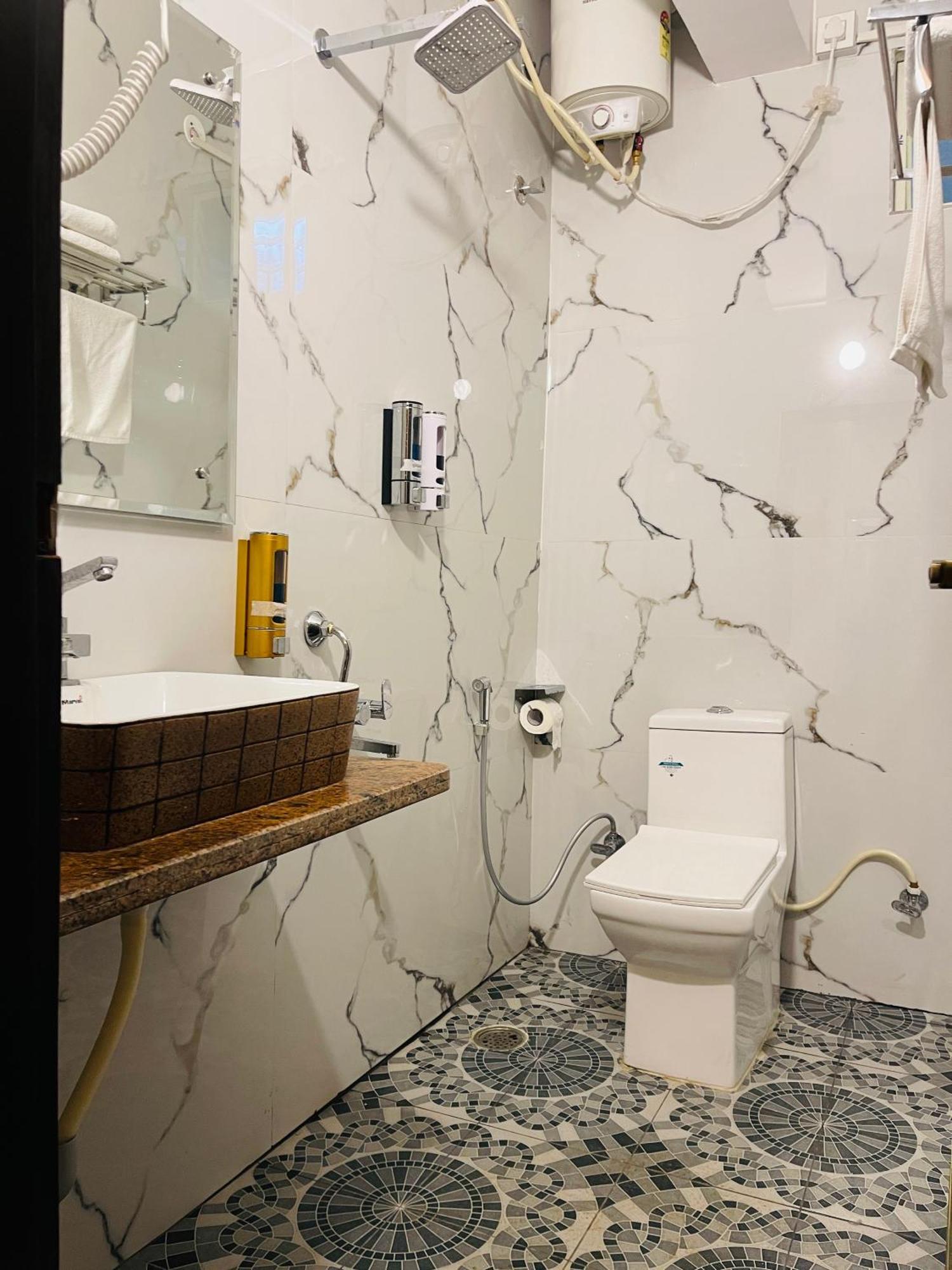 The Taaj Inn Μπανγκαλόρ Εξωτερικό φωτογραφία